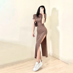 Alexa Kleid mit Rundhalsausschnitt